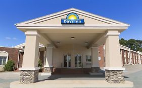 Days Inn Bridgewater 2*